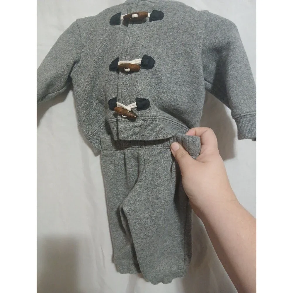 Carters Baby Boy 2 Piece Set  Jacket And  Pants 6M